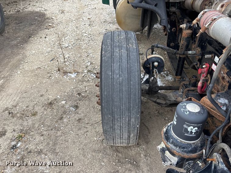 image for item FG1127 2017 Freightliner Cascadia 125 semi truck