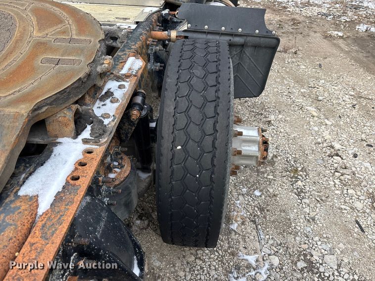 image for item FG1127 2017 Freightliner Cascadia 125 semi truck