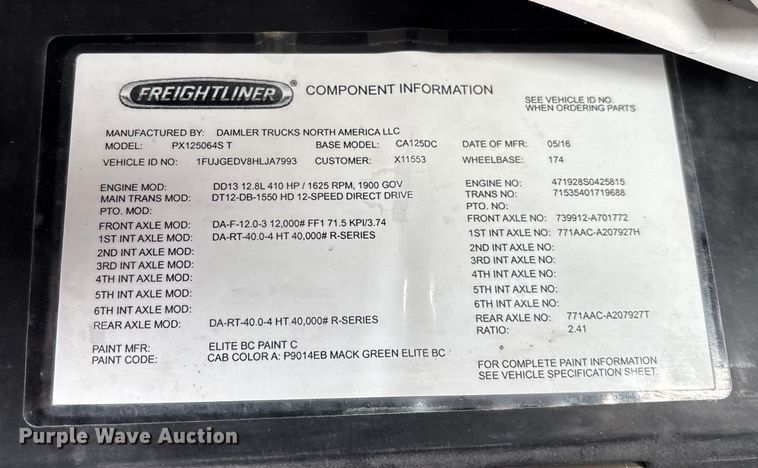 image for item FG1127 2017 Freightliner Cascadia 125 semi truck