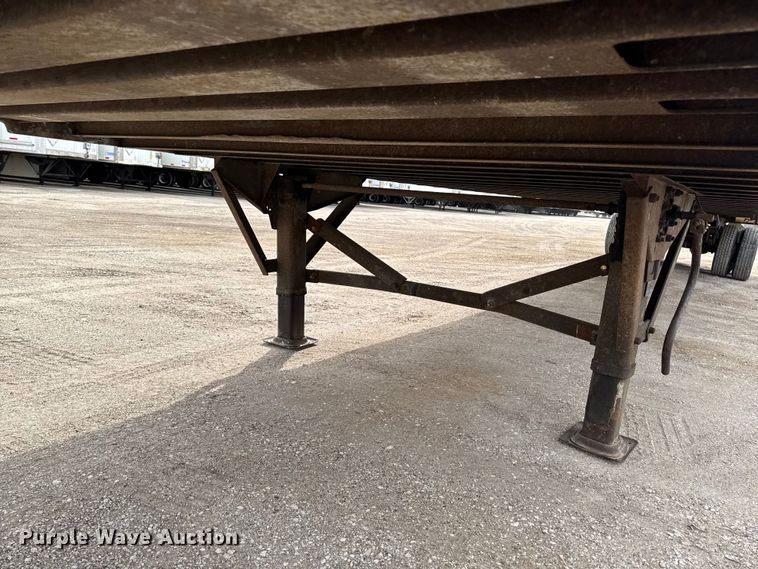 image for item FG1130 2013 Strick dry van trailer