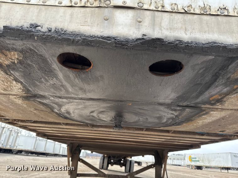 image for item FG1130 2013 Strick dry van trailer