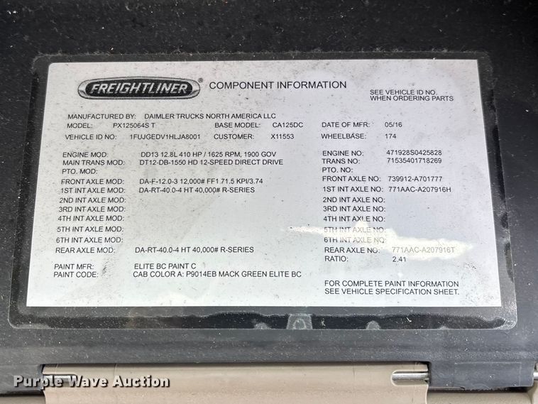 image for item FG1131 2017 Freightliner Cascadia 125 semi truck