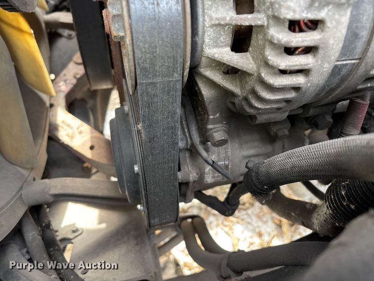 image for item FG1132 2016 Mack CXU613 semi truck