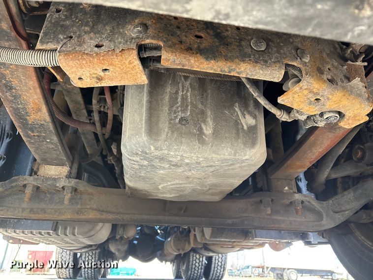 image for item FG1133 2017 Freightliner Cascadia 125 semi truck