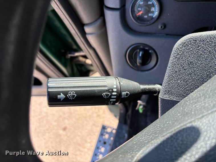 image for item FG1133 2017 Freightliner Cascadia 125 semi truck