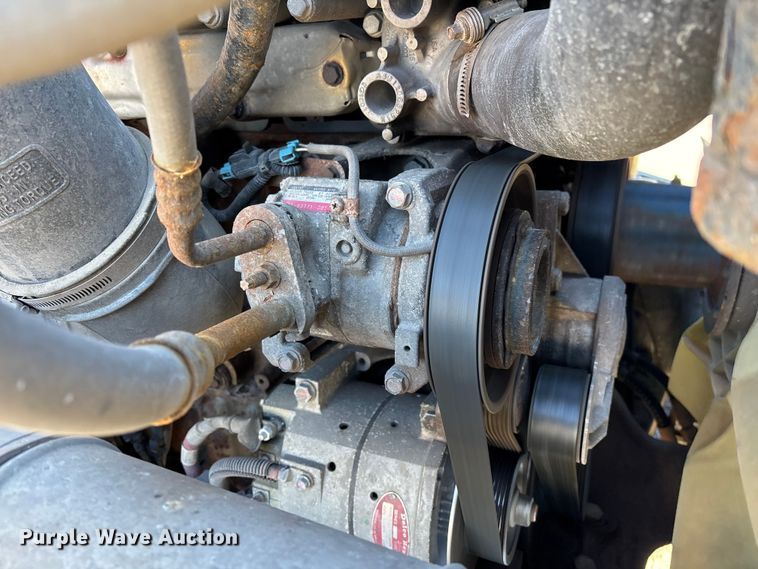 image for item FG1133 2017 Freightliner Cascadia 125 semi truck