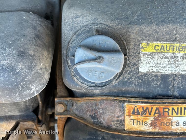 image for item FG1133 2017 Freightliner Cascadia 125 semi truck