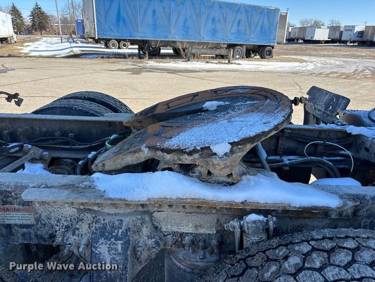 image for item FG1134 2017 Freightliner Cascadia 125 semi truck