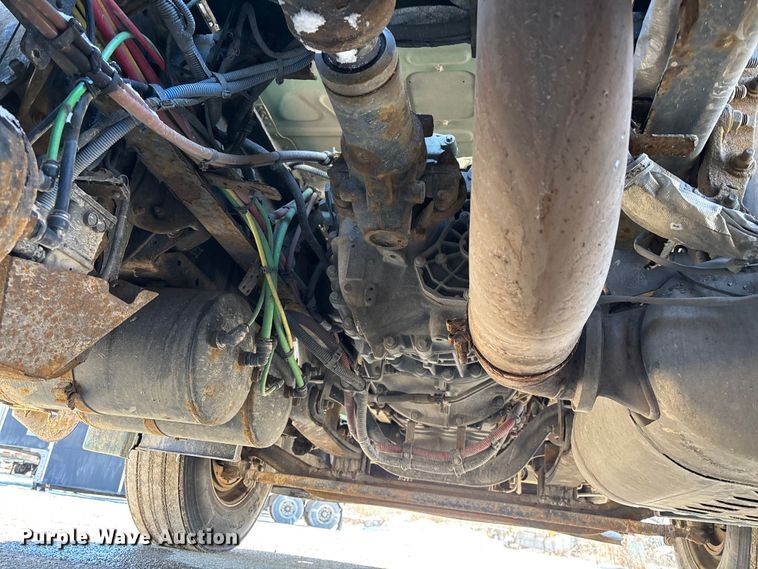 image for item FG1134 2017 Freightliner Cascadia 125 semi truck