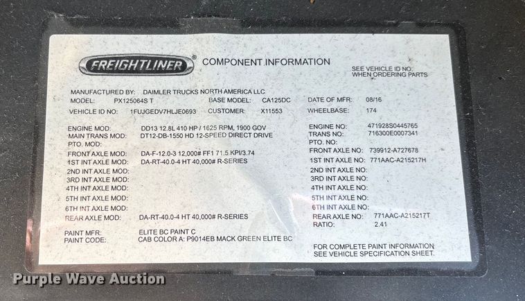 image for item FG1134 2017 Freightliner Cascadia 125 semi truck