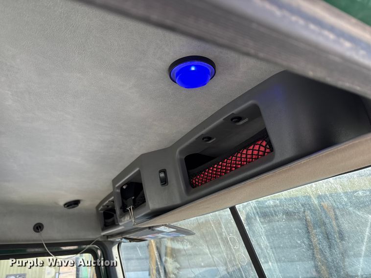 image for item FG1135 2016 Mack CXU613 semi truck