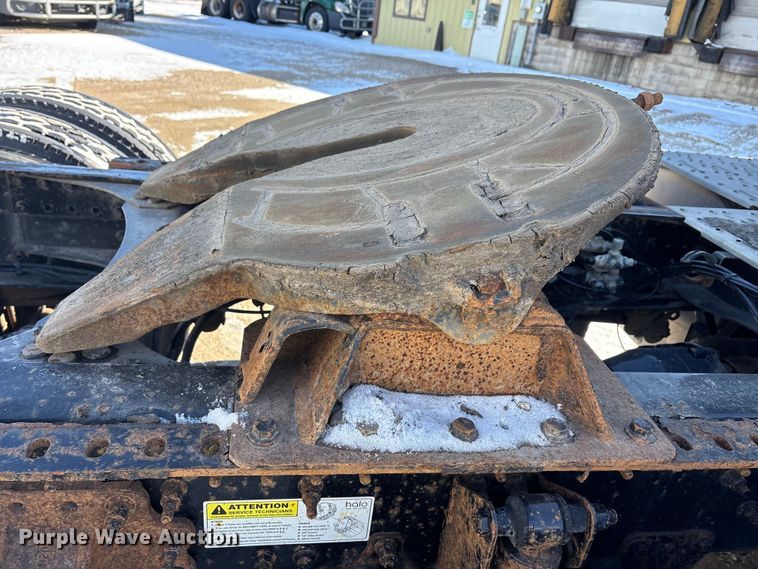 image for item FG1136 2016 Mack CXU613 semi truck