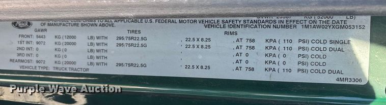 image for item FG1136 2016 Mack CXU613 semi truck