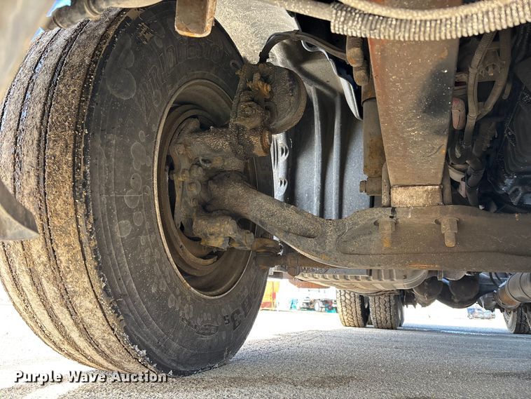 image for item FG1137 2017 Freightliner Cascadia 125 semi truck