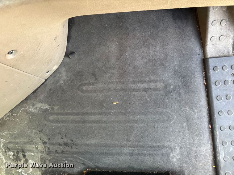 image for item FG1137 2017 Freightliner Cascadia 125 semi truck