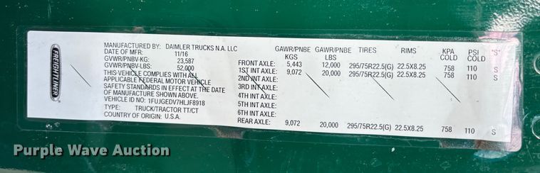 image for item FG1137 2017 Freightliner Cascadia 125 semi truck