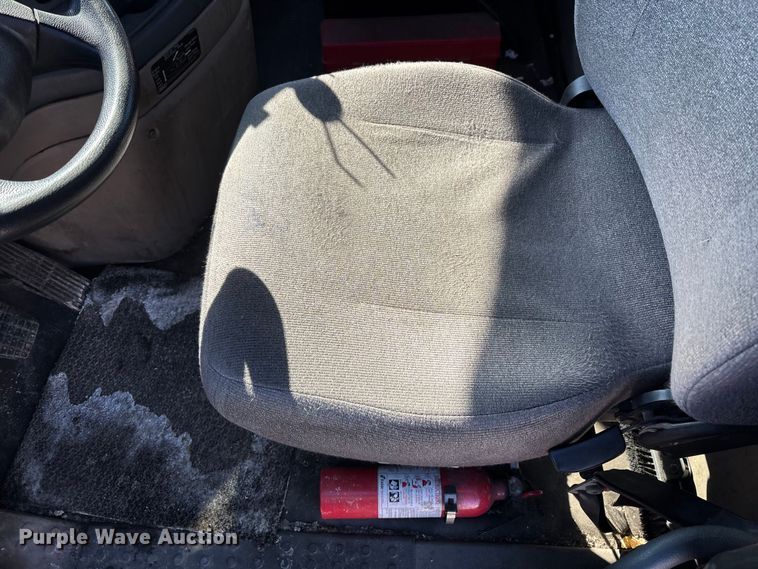 image for item FG1138 2017 Freightliner Cascadia 125 semi truck