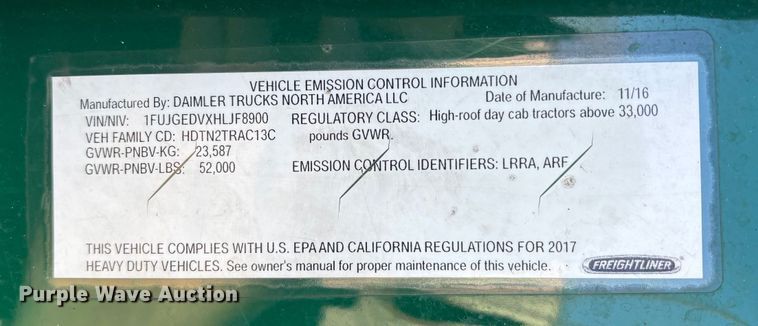 image for item FG1138 2017 Freightliner Cascadia 125 semi truck