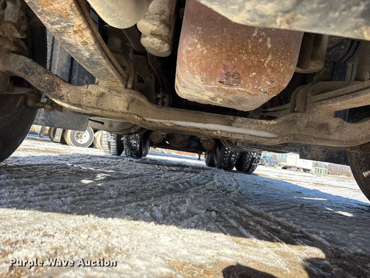 image for item FG1139 2016 Mack CXU613 semi truck