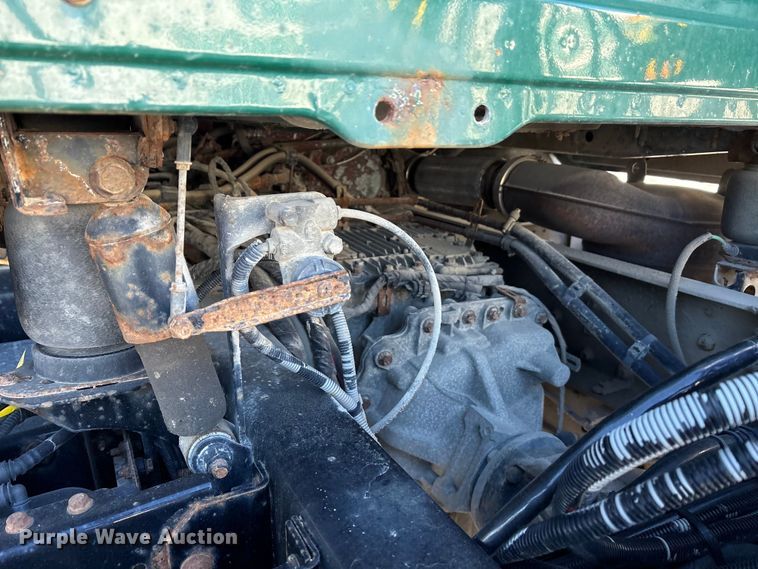 image for item FG1139 2016 Mack CXU613 semi truck