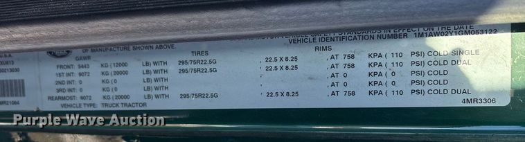 image for item FG1139 2016 Mack CXU613 semi truck