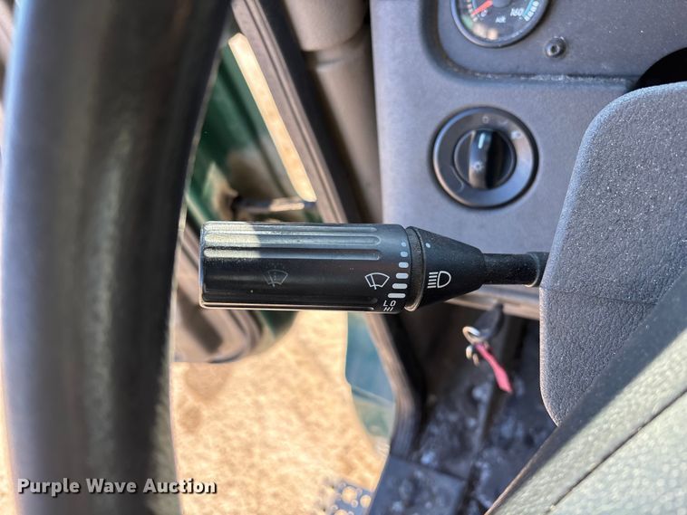 image for item FG1140 2017 Freightliner Cascadia 125 semi truck