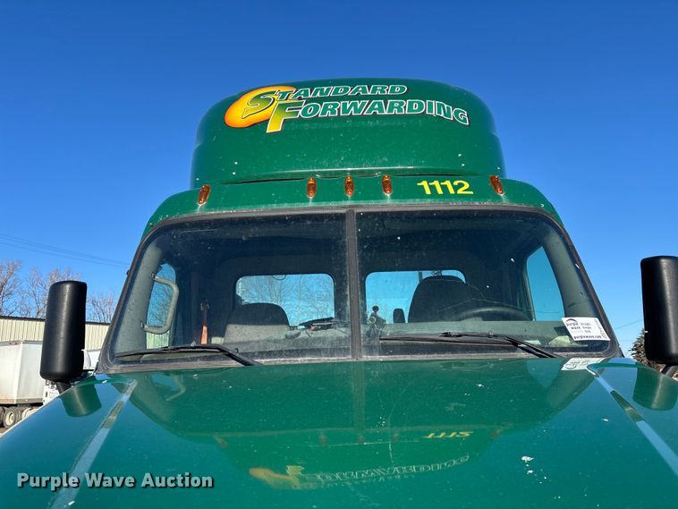 image for item FG1141 2017 Freightliner Cascadia 125 semi truck