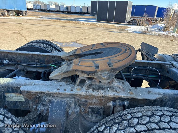 image for item FG1141 2017 Freightliner Cascadia 125 semi truck