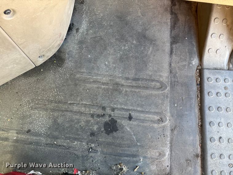 image for item FG1141 2017 Freightliner Cascadia 125 semi truck