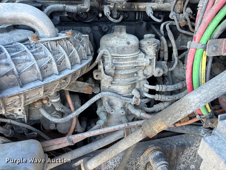 image for item FG1141 2017 Freightliner Cascadia 125 semi truck