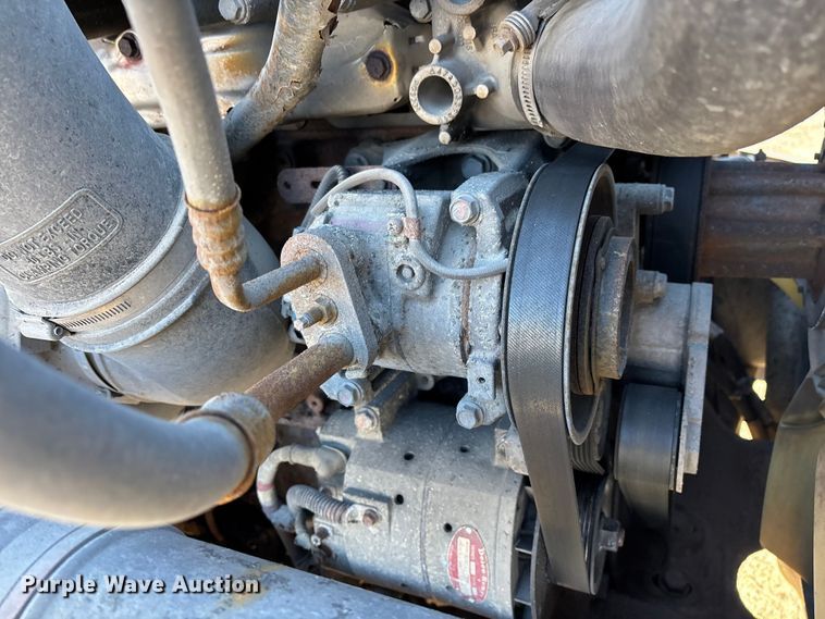 image for item FG1141 2017 Freightliner Cascadia 125 semi truck