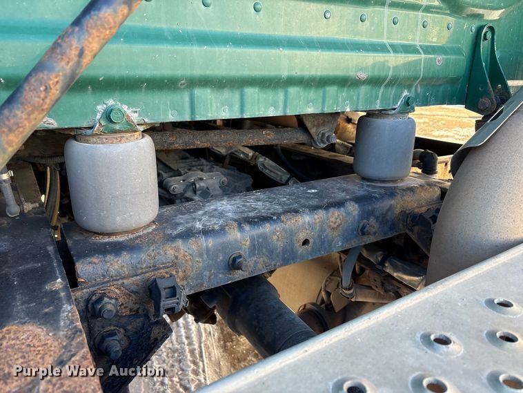 image for item FG1142 2017 Freightliner Cascadia 125 semi truck