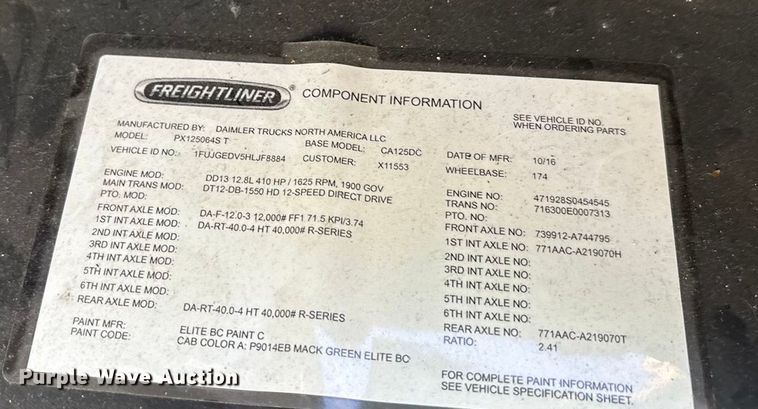 image for item FG1142 2017 Freightliner Cascadia 125 semi truck