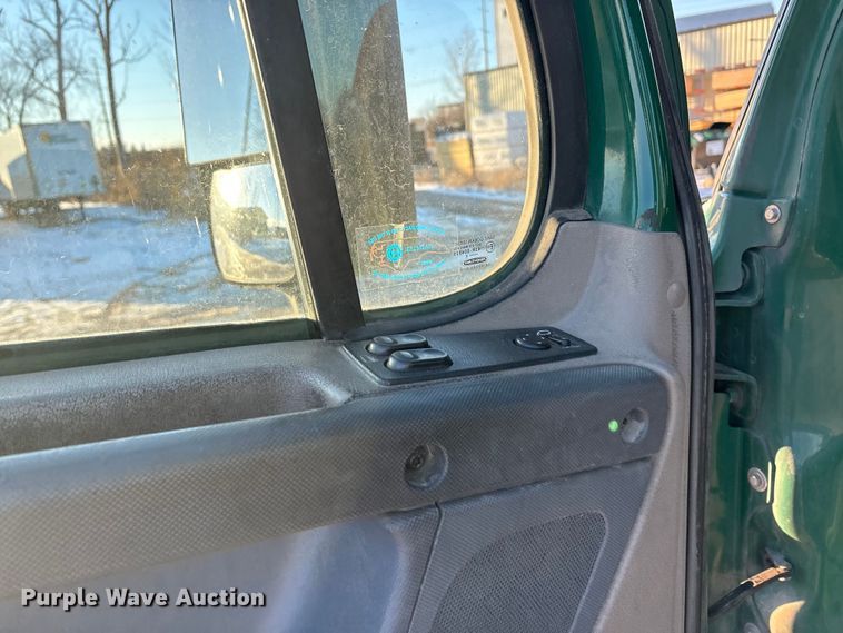 image for item FG1143 2017 Freightliner Cascadia 125 semi truck