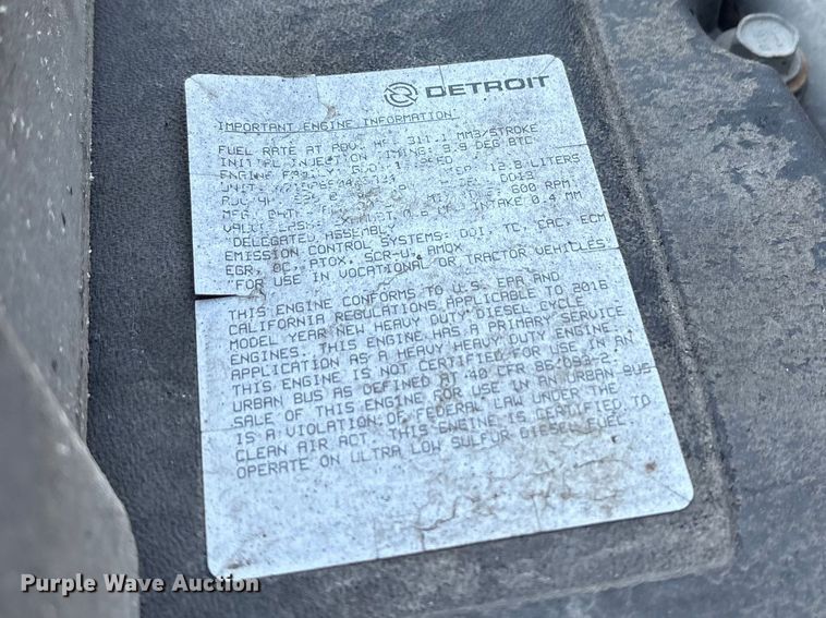 image for item FG1143 2017 Freightliner Cascadia 125 semi truck