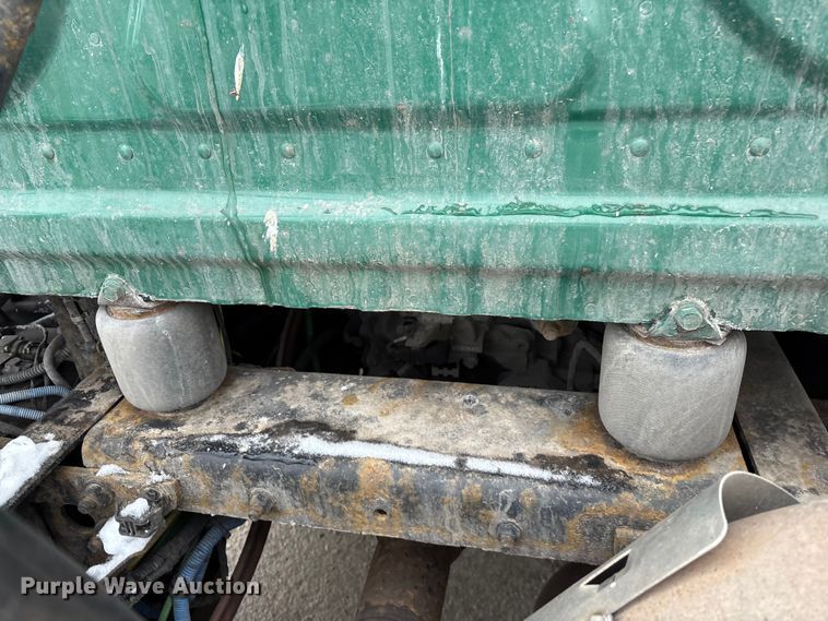 image for item FG1145 2017 Freightliner Cascadia 125 semi truck