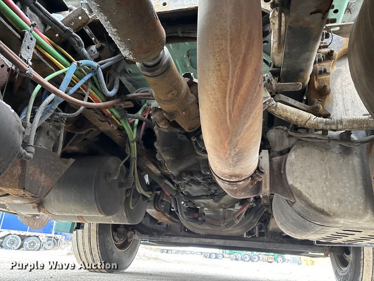 image for item FG1145 2017 Freightliner Cascadia 125 semi truck