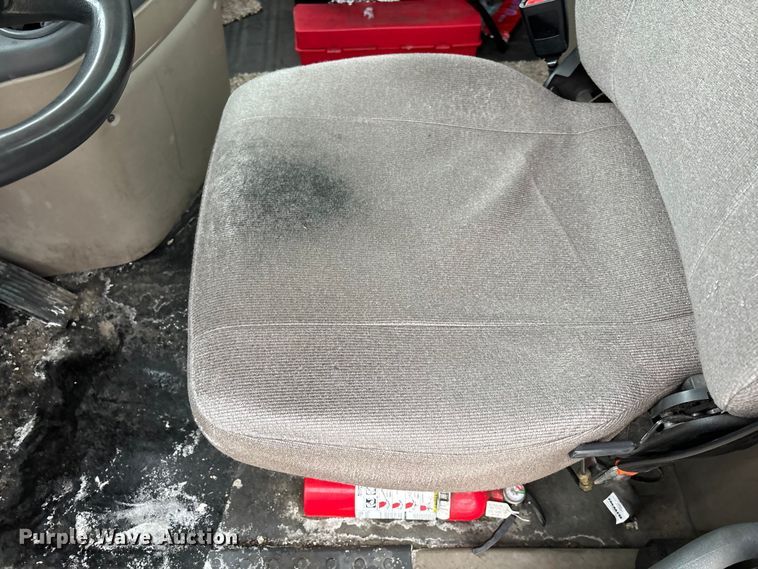 image for item FG1145 2017 Freightliner Cascadia 125 semi truck