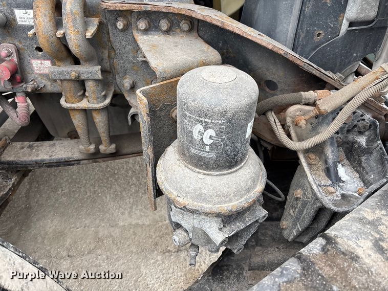 image for item FG1145 2017 Freightliner Cascadia 125 semi truck