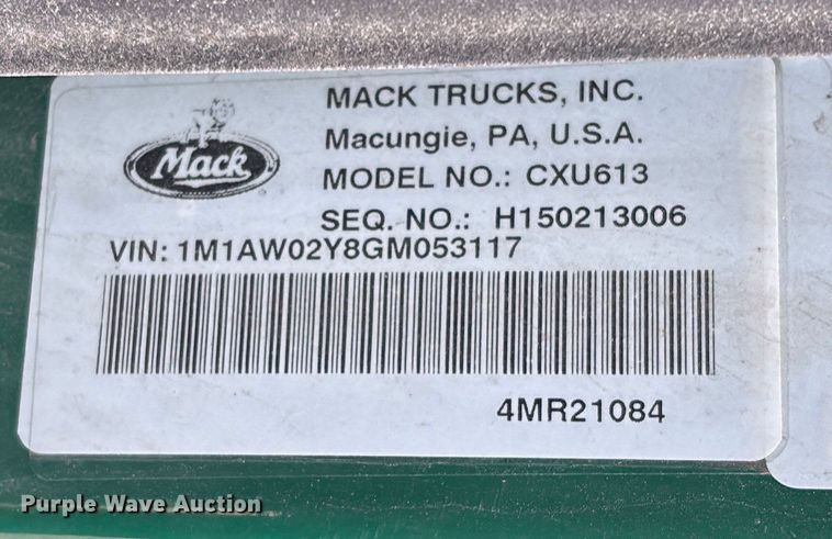 image for item FG1146 2016 Mack CXU613 semi truck