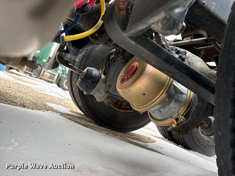 image for item FG1147 2017 Freightliner Cascadia 125 semi truck