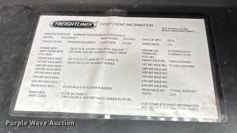 image for item FG1147 2017 Freightliner Cascadia 125 semi truck