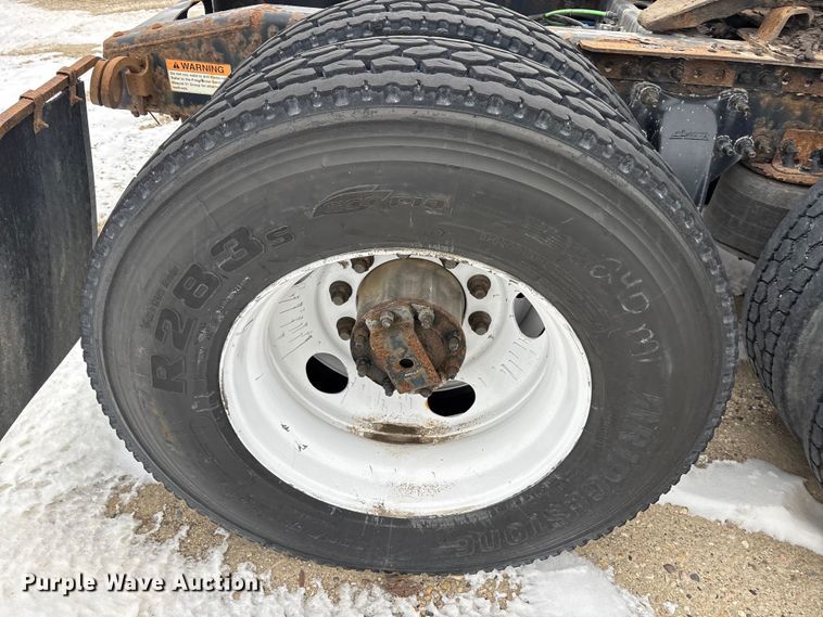 image for item FG1147 2017 Freightliner Cascadia 125 semi truck