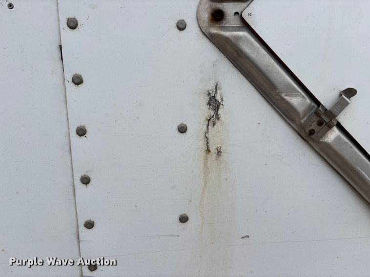 image for item FG1148 2013 Strick dry van trailer