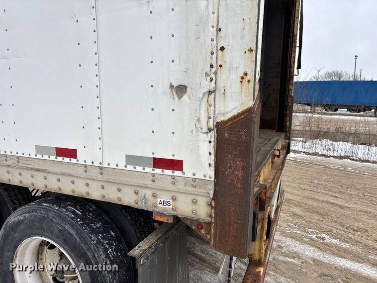 image for item FG1148 2013 Strick dry van trailer