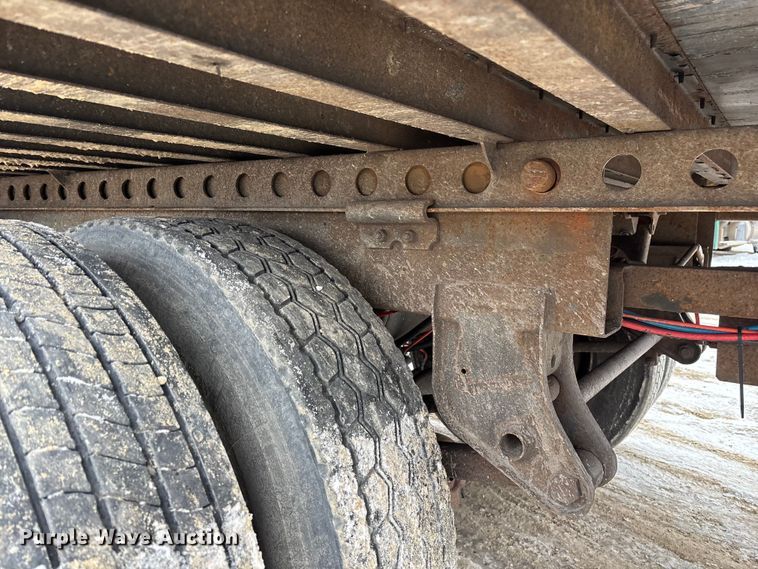 image for item FG1148 2013 Strick dry van trailer