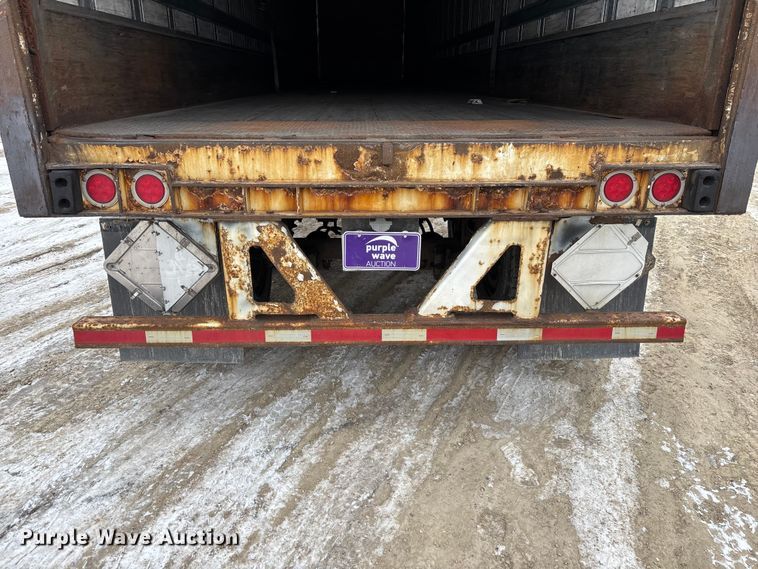 image for item FG1148 2013 Strick dry van trailer