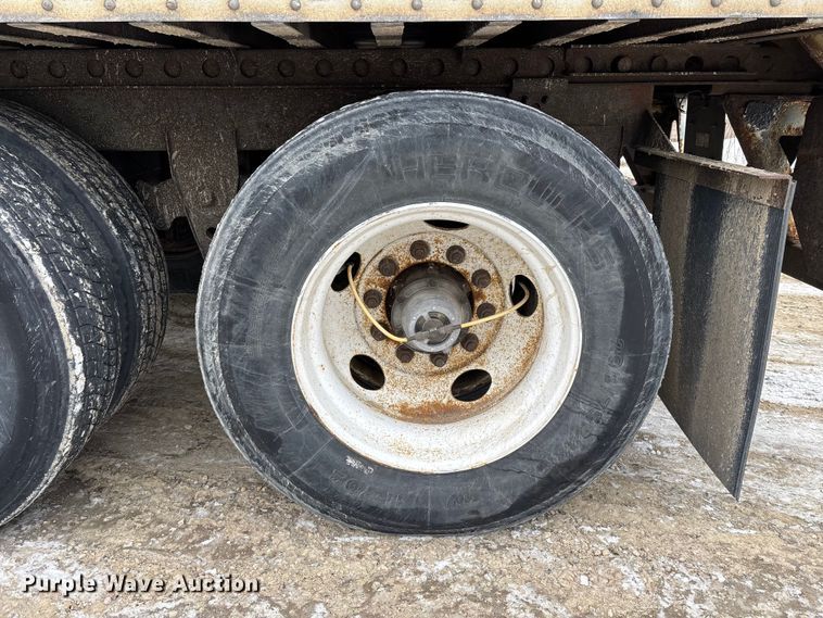 image for item FG1148 2013 Strick dry van trailer