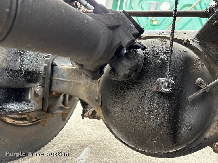 image for item FK1207 2017 Freightliner Cascadia 125 semi truck