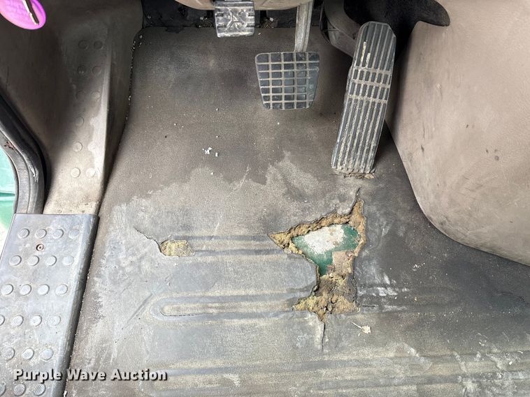 image for item FK1207 2017 Freightliner Cascadia 125 semi truck